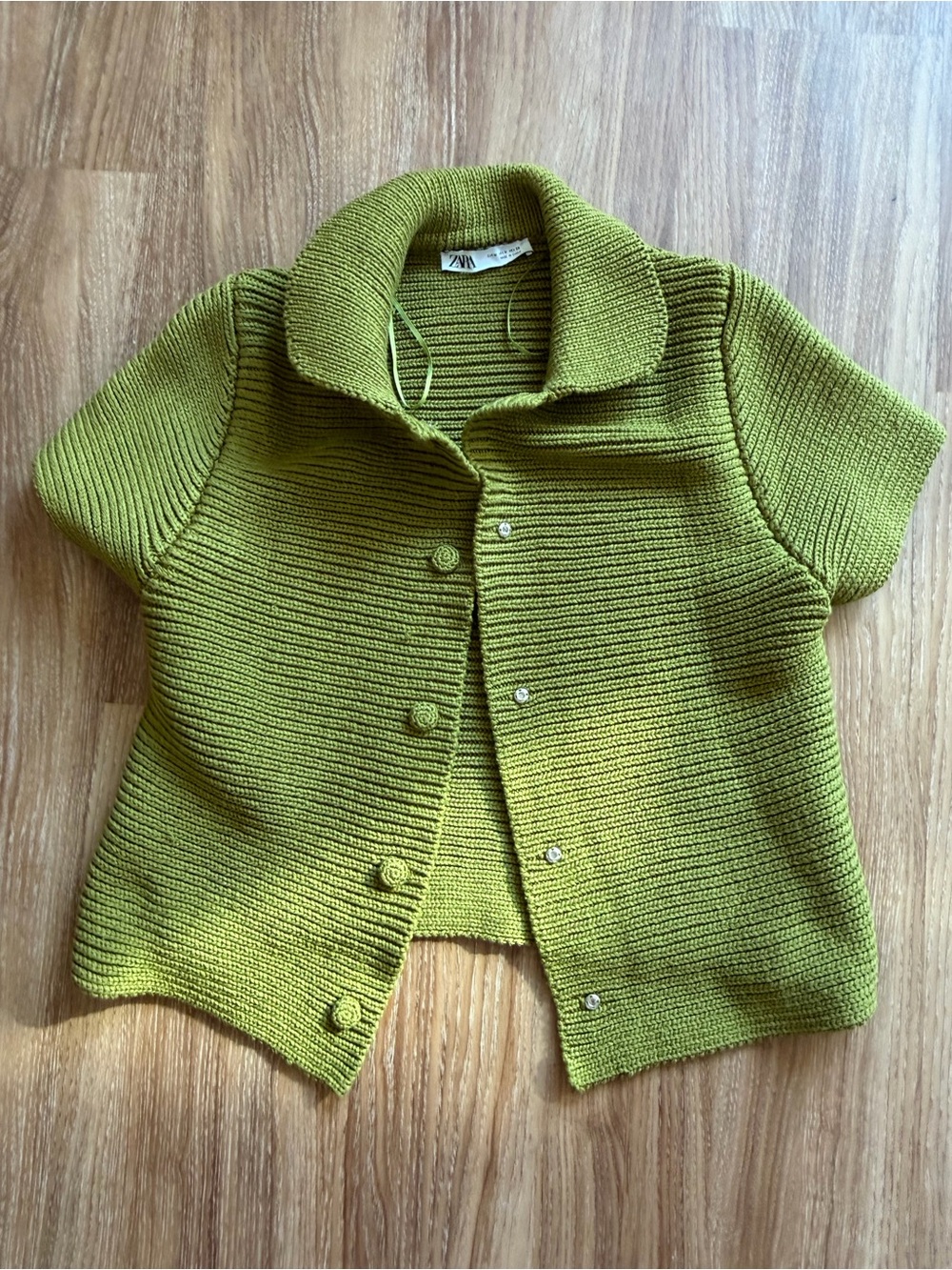Zara Lime Green Ribbed Short-Sleeve Button Cardigan - Picture 2 of 6